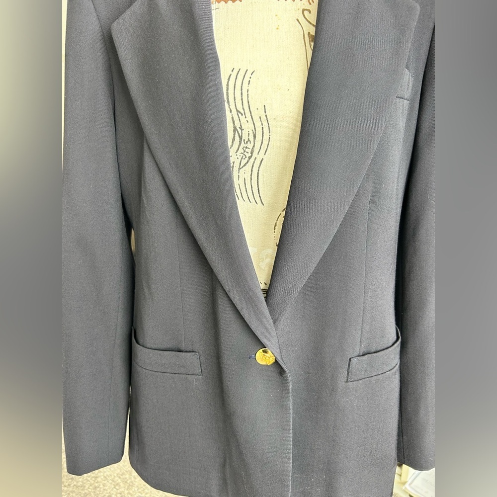 Austin Reed Vintage Wool Women's Blazer in Deep Blue and Gold Buttons size 12P - Picture 2 of 14